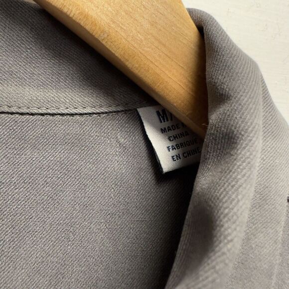 Tommy Bahama Mens M Hawaiian Silk Gray Cigar Shirt Tonights Forecast Mostly Wild - Picture 5 of 7